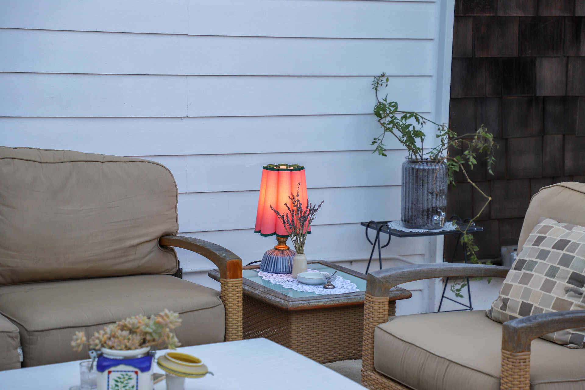 A vintage lamp at a Fogato gathering